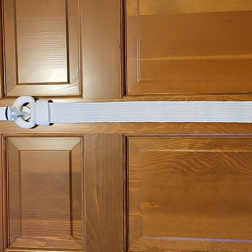 Stretchy chunky women's belt